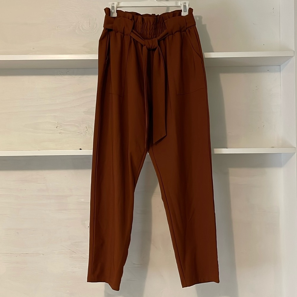 Women’s High-Waist Pants